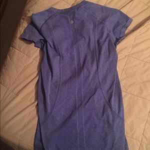 Lululemon swiftly top